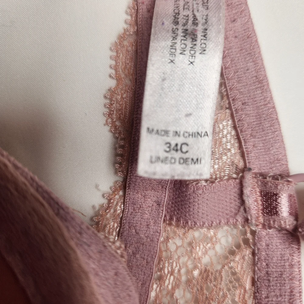 Victoria's Secret Angels Lined Demi Blush Lace Bra Women's Size 34C